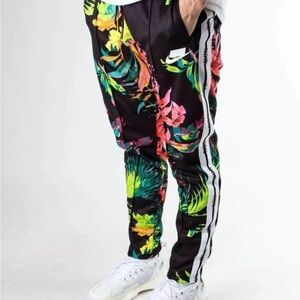 listing-status-banner